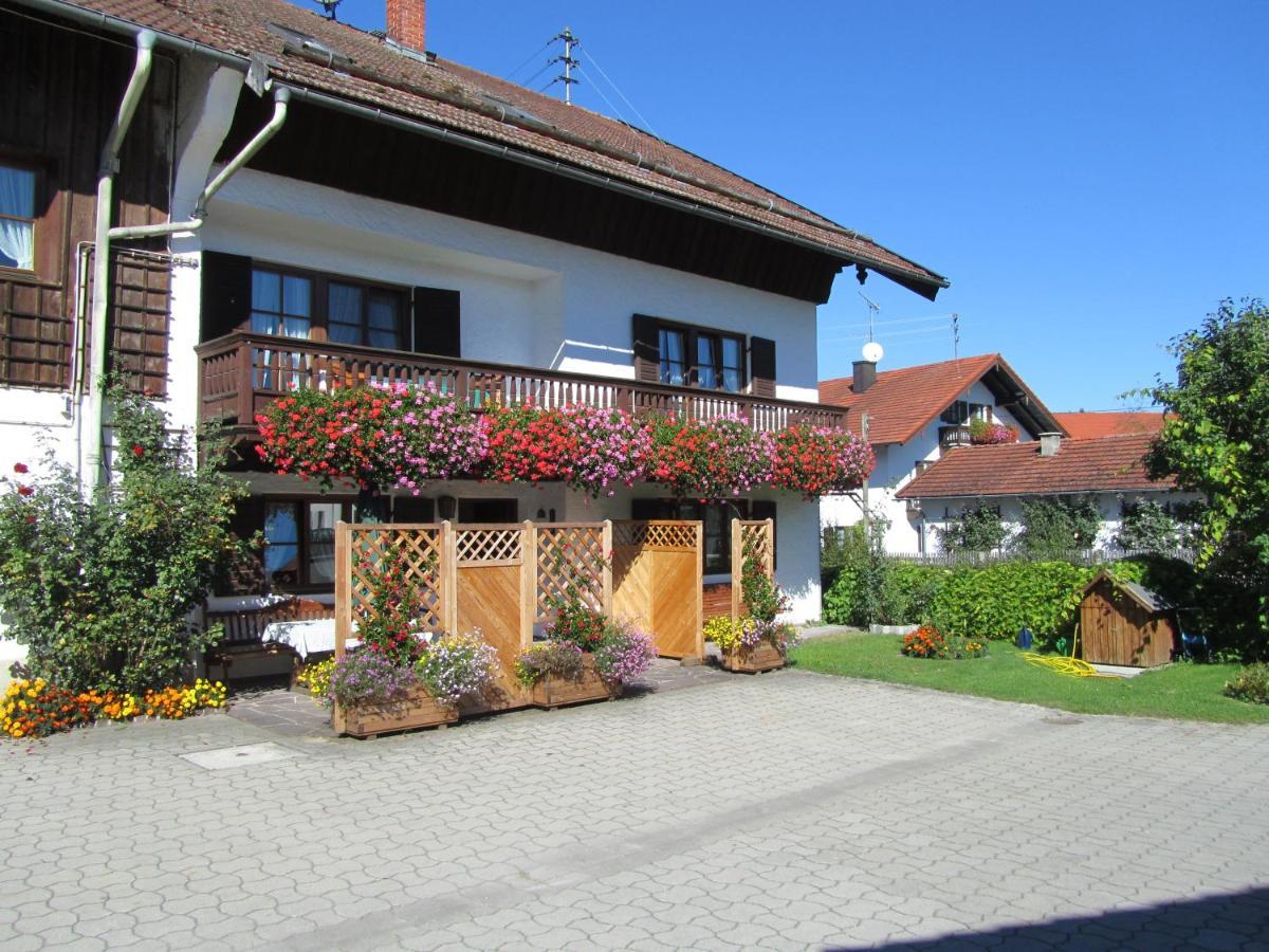 Brombergerhof Homestay *